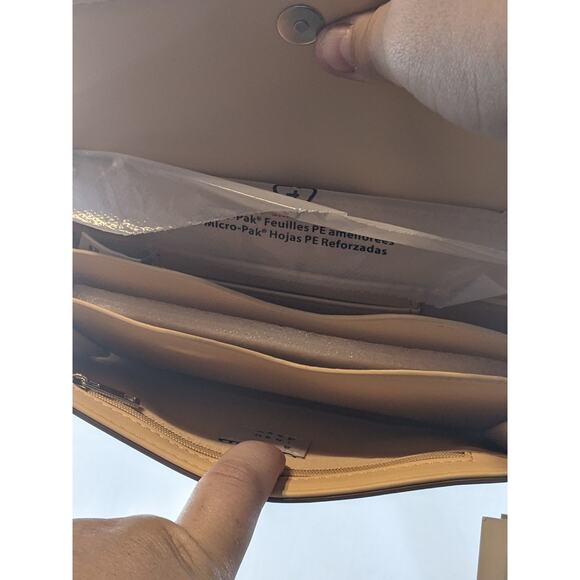 Crossbody Bag A New Day Peach Yellow Adjustable‎ Strap Multiple Pockets Wallet - Picture 5 of 8